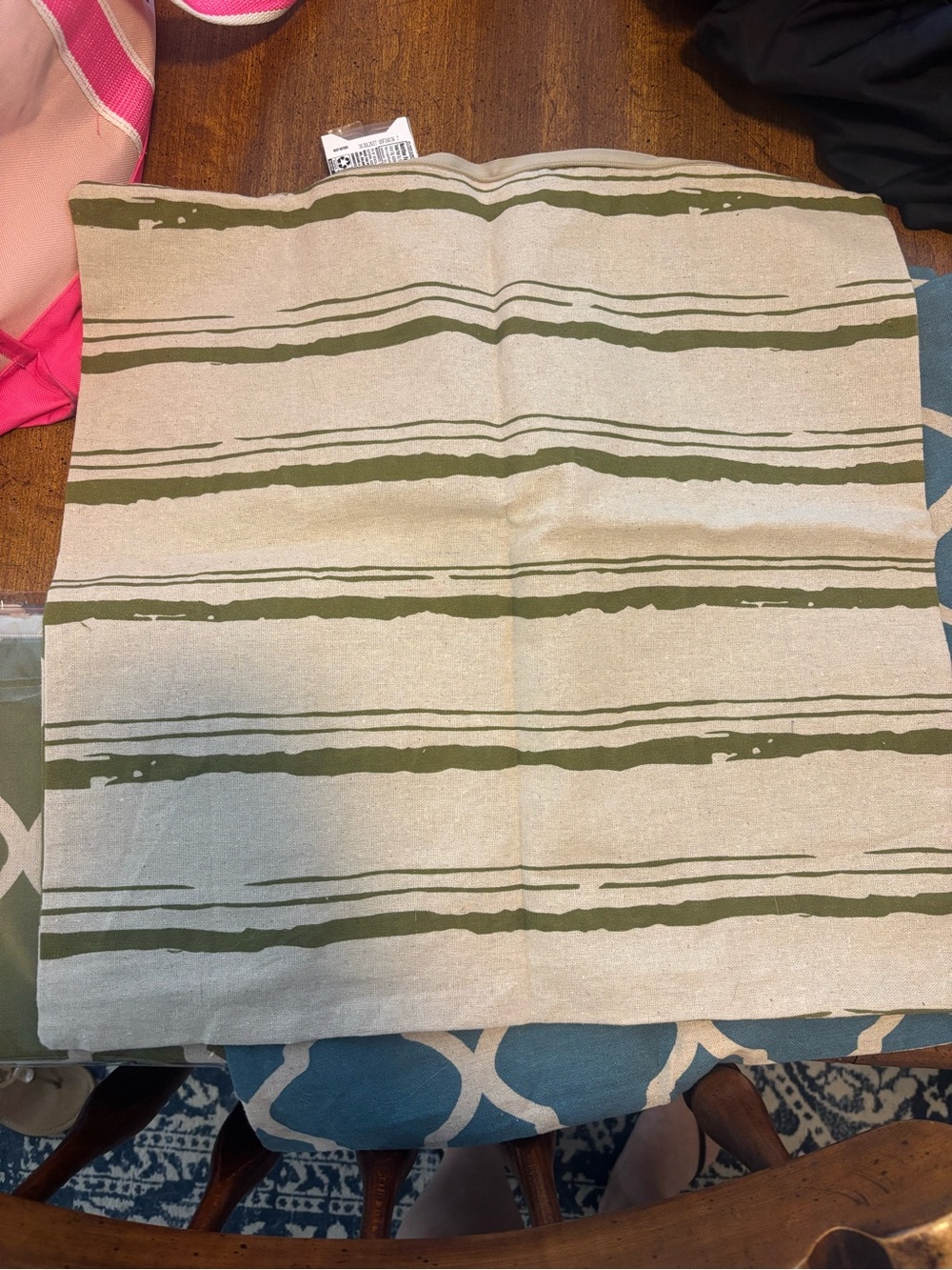 4 18x18 inch pillow cases - Picture 4 of 5